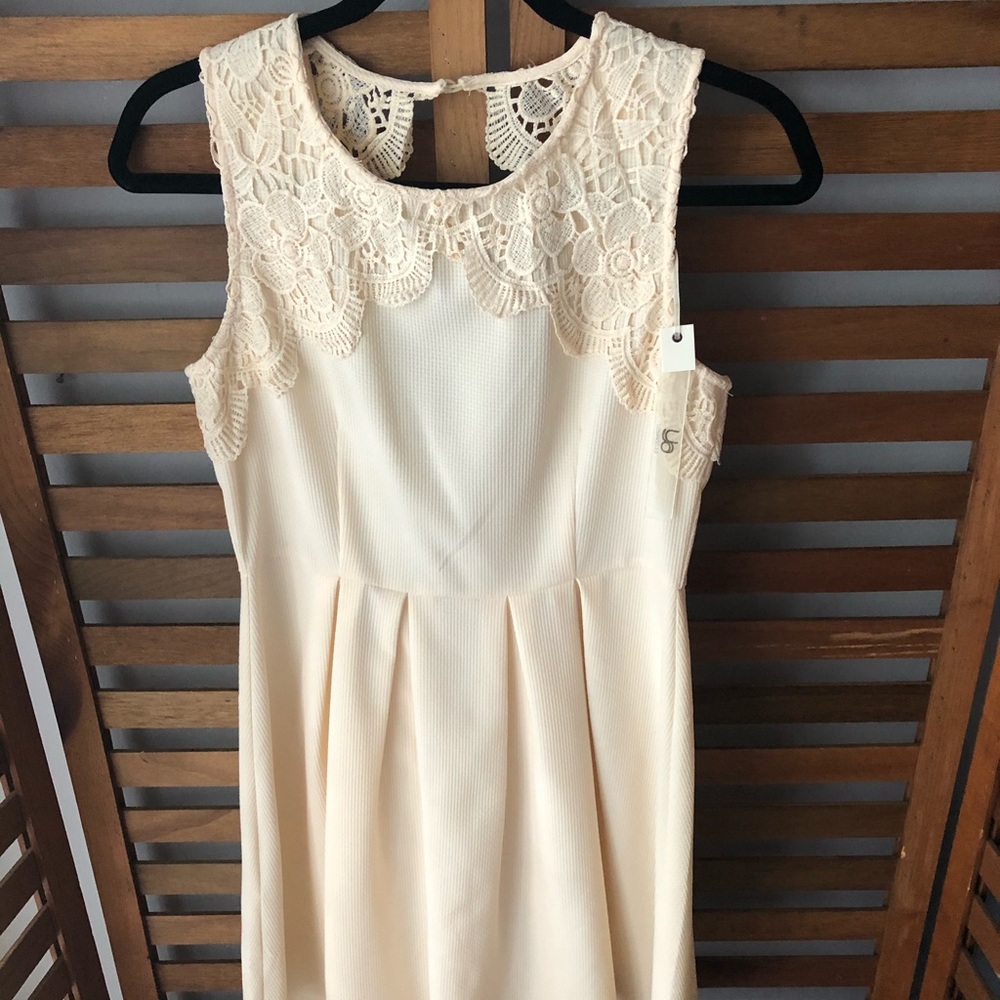 YA LOS ANGELES - Lacy Dress